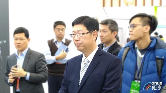 cover image of news article