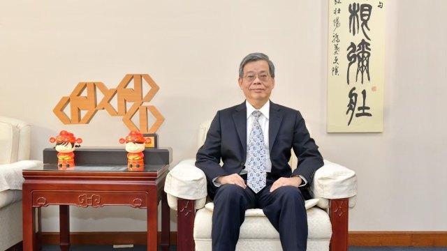 cover image of news article