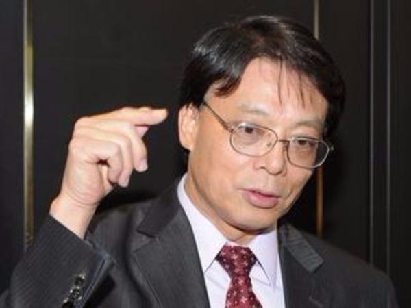 cover image of news article